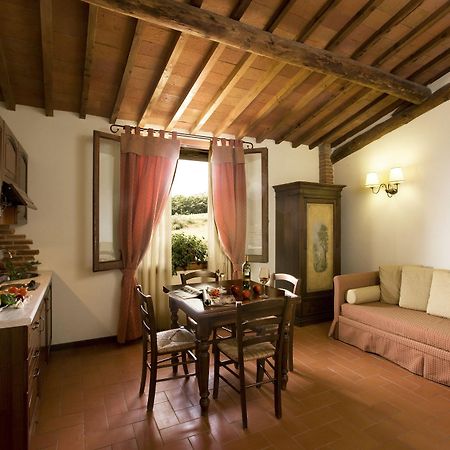 Agriturismo Antico Borgo Poggitazzi Террануова-Браччолини Экстерьер фото