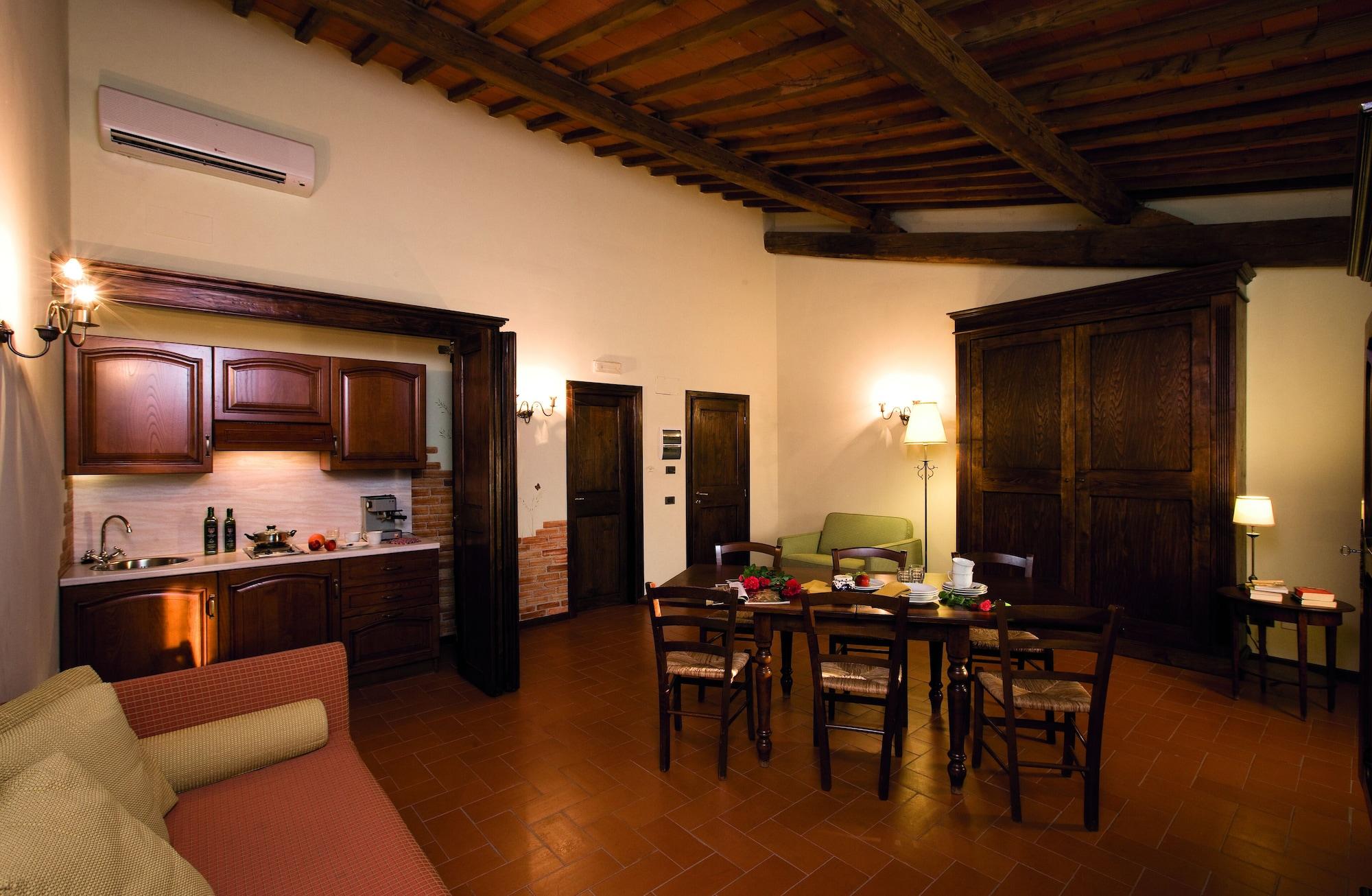 Agriturismo Antico Borgo Poggitazzi Террануова-Браччолини Экстерьер фото