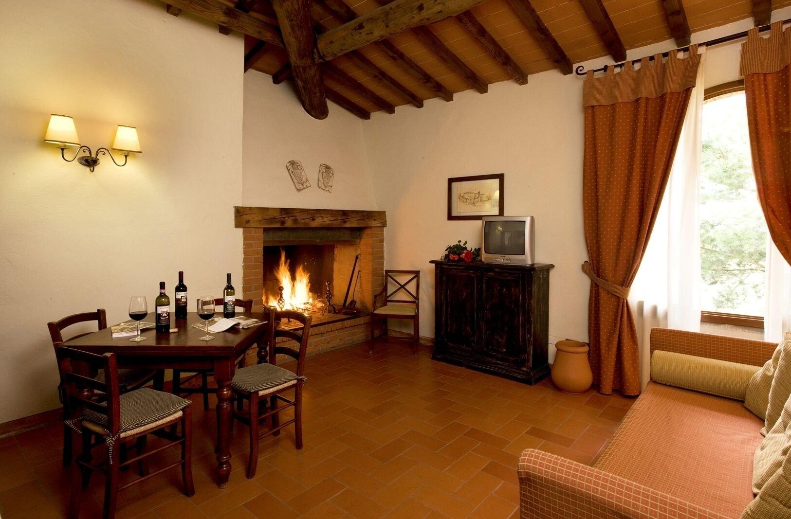 Agriturismo Antico Borgo Poggitazzi Террануова-Браччолини Экстерьер фото