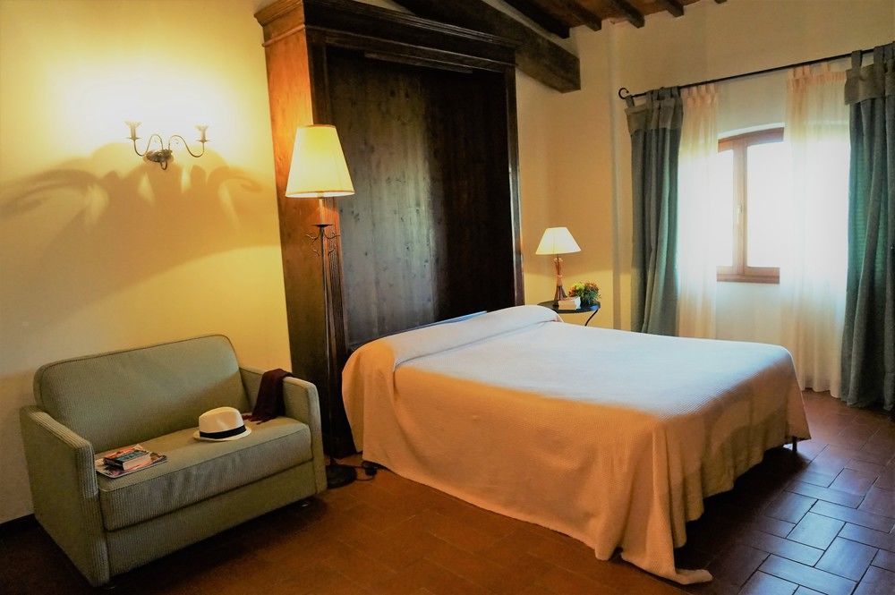 Agriturismo Antico Borgo Poggitazzi Террануова-Браччолини Экстерьер фото